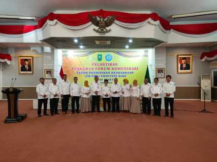 H.Ruslan  Dilantik Sebagai Ketua FK - TPK Riau Priode 2022 - 2026
