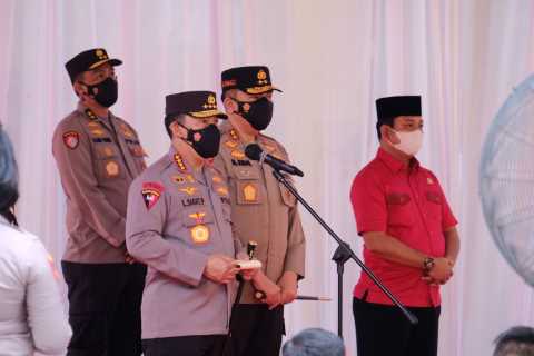 Kapolri Jenderal Listyo Sigit Kunjungi Isolasi Terpadu Asrama Haji Pekanbaru : Pelayanan dan Sarana Sangat Baik