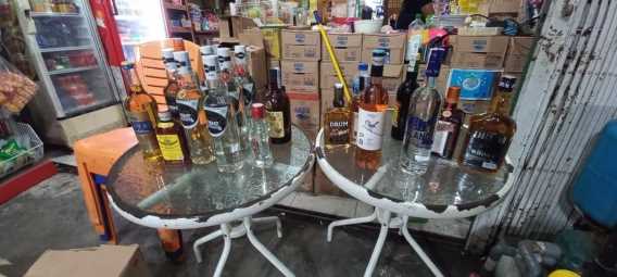 Jelang Ramadhan Polda Riau Sita 1.919 Botol Miras 