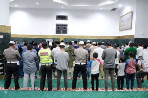 Operasi Tertib Ramadhan, Polda Riau Berikan Rasa Aman Masyarakat Beribadah