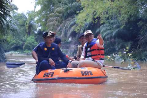 Erwin Dimas Sebut Normalisasi Sungai Sail di Pekanbaru Atasi Pendangkalan dan Penyempitan 