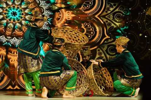 Ada Kelapa Pandan Wangi, Puncak HPN Riau di Inhil Disuguhi Nuansa Kelapa