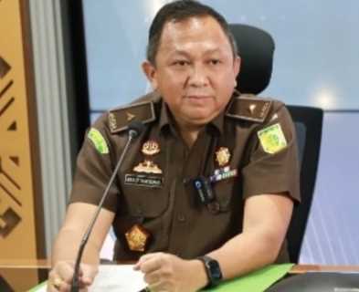 JAM PIDSUS Kejagung  memeriksa 2 (dua) orang saksi, terkait dengan perkara dugaan tindak pidana korupsi penerbitan dokumen perizinan pertambangan PT Sendawar Jaya