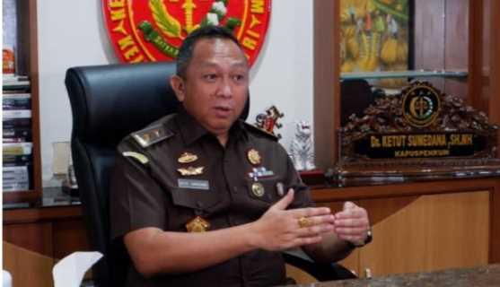 Kejaksaan Agung Memeriksa 3 Orang Saksi Terkait Perkara Ekspor Crude Palm Oil (CPO) dan Turunannya
