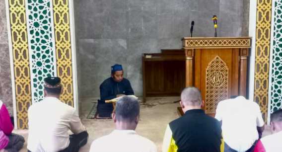 Sampaikan Hadis, Ustad Chairul Ichwan : Membaca Al-Qur’an Dan Ia Mahir Membacanya, Maka Ia Bersama Para Malaikat