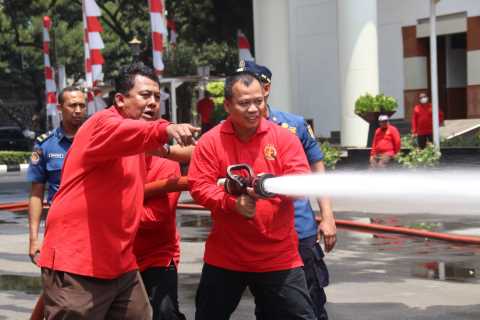 Pelatihan Gabungan Penanggulangan Bahaya Kebakaran di Lingkungan Kantor Kejaksaan Agung