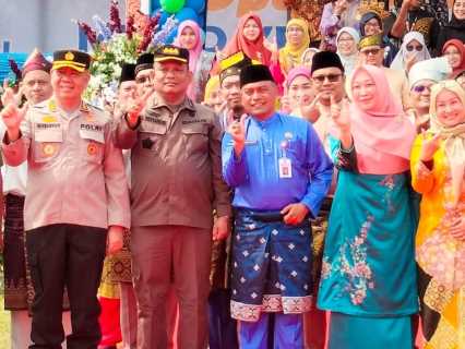 Asisten Pembinaan Kejaksaan Tinggi Riau Hadiri Milad Universitas Riau ke- 61 