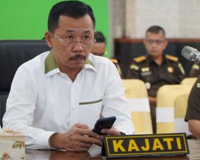 Kajati Riau mengikuti kegiatan Sosialisasi Jurnal Ilmiah Kejaksaan The Prosecutor Law Review secara virtual