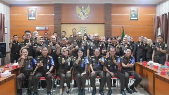 Aswas Kejati Riau Melakukan Inspeksi Pemantauan di Kejaksaaan Negeri Indragiri Hilir