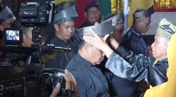 Ketua DPH LAMR Kemuning, Penghulu Adat Harus di Hormati