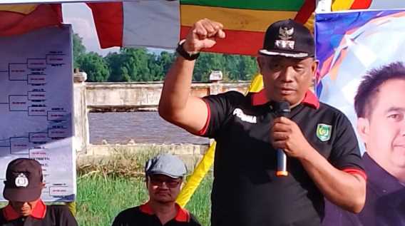 Meriahkan HUT RI ke-77 Pemcam Batang Tuaka Gelar Turnamen Futsal