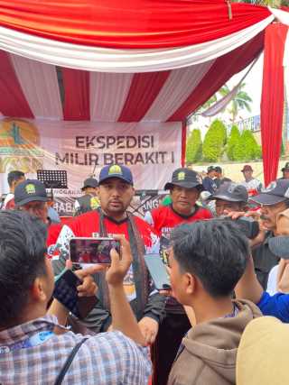 Ikut Ekspedisi Milir Berakit, Pinto Minta Masyarakat Untuk Menjaga Sungai Batang Hari