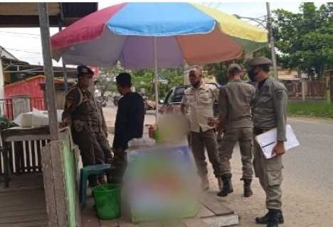 Satpol PP Inhil Kembali Lakukan Pengawasan PKL