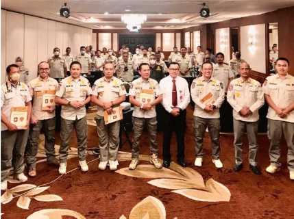 Kasatpol PP Inhil Hadiri Rapat Analisis dan Evaluasi Penerapan Manajemen SDM Satlinmas