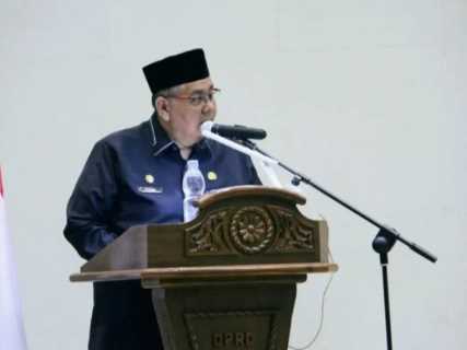 Ketua DPRD Inhil Pimpin Rapat Paripurna Penyampaian 6 Ranperda