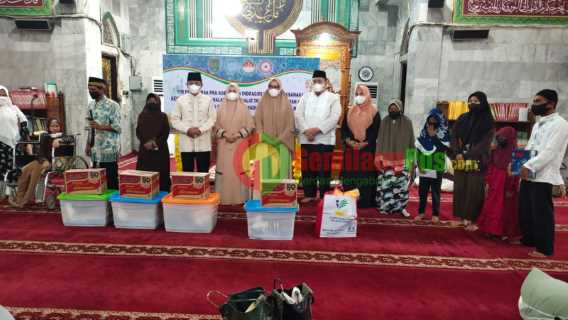 PMKS Inhil Terima 250 Paket Bantuan dari Dinsos