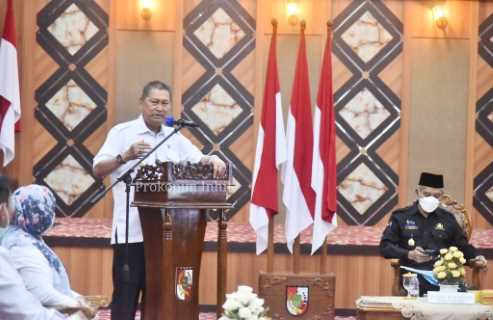 TPID Inhil Yang dipimpin Wakil Bupati H.Syamsuddin Uti Melaksanakan Rapat Capasity Building dengan TPID Kota Pekanbaru
