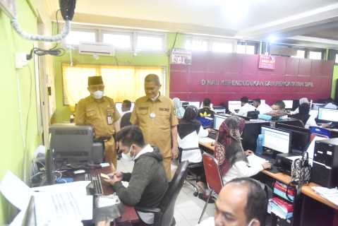 Dengan Program Nasiuduk, Wabup H.Syamsuddin Uti Harapkan Mempermudah Masyarakat Dalam Pengurus Dokumen Kependudukan
