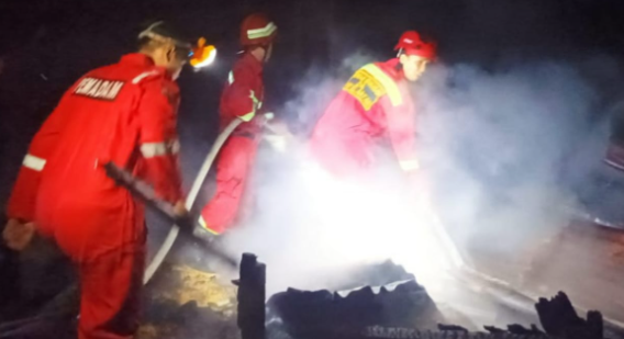 1 Unit Rumah di Tembilahan Hulu Hangus Terbakar