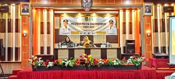 DP2KBP3A Inhil Gelar Pelatihan Politik Bagi Perempuan