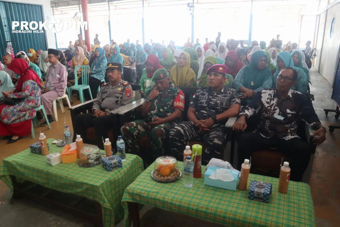 Turunkan Angka Stunting Di Inhil, Bupati HM. Wardan Buka Pelatihan ...